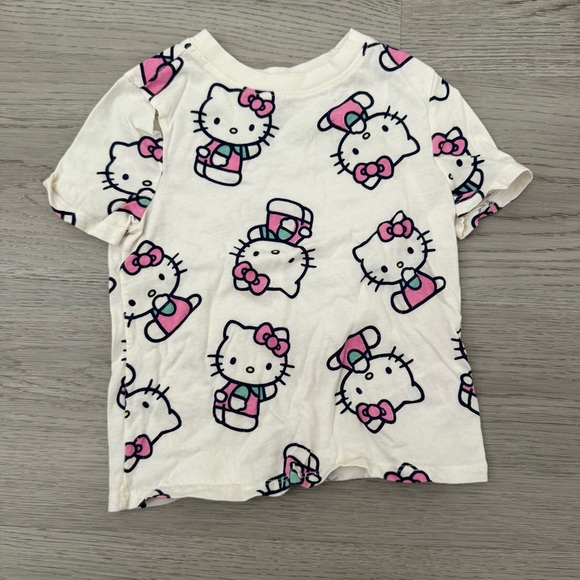 Toddler Girl Short Sleeve Bundle of 4 - Size 3T - Picture 2 of 10